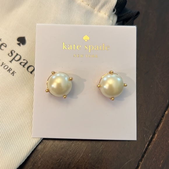 Kate Spade Pearl Gumdrop Studs - Picture 2 of 3